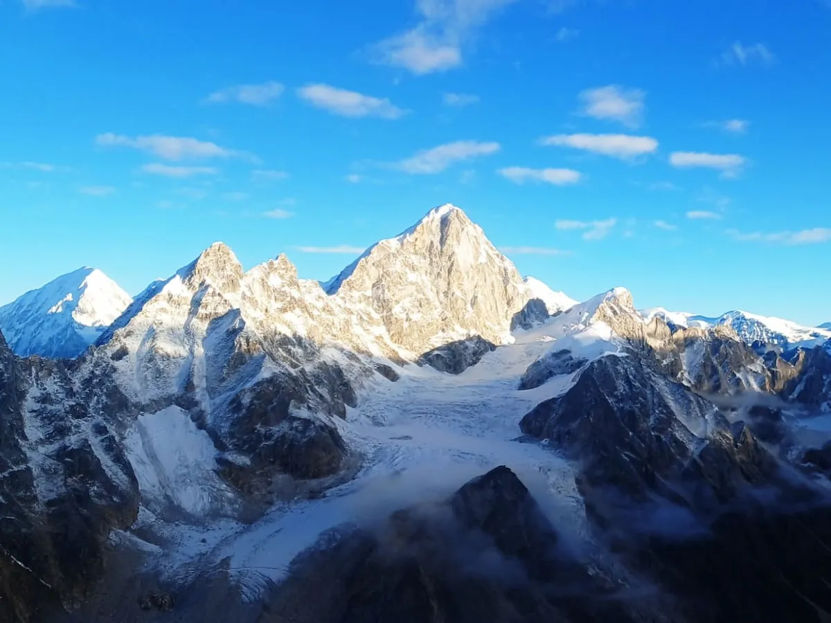 Beautiful everest ranges seen during gokyo lake trekking