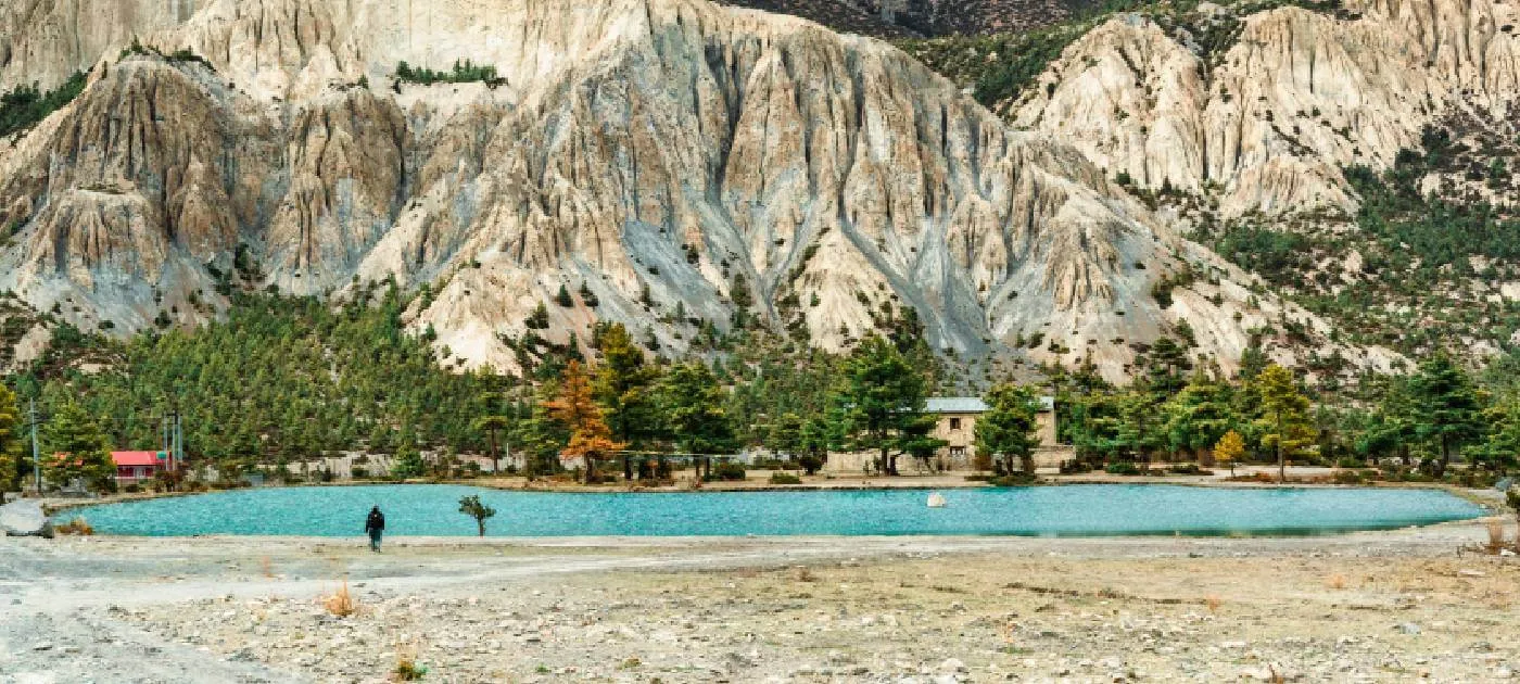 Beautiful scenery of Cindy Lake Manang