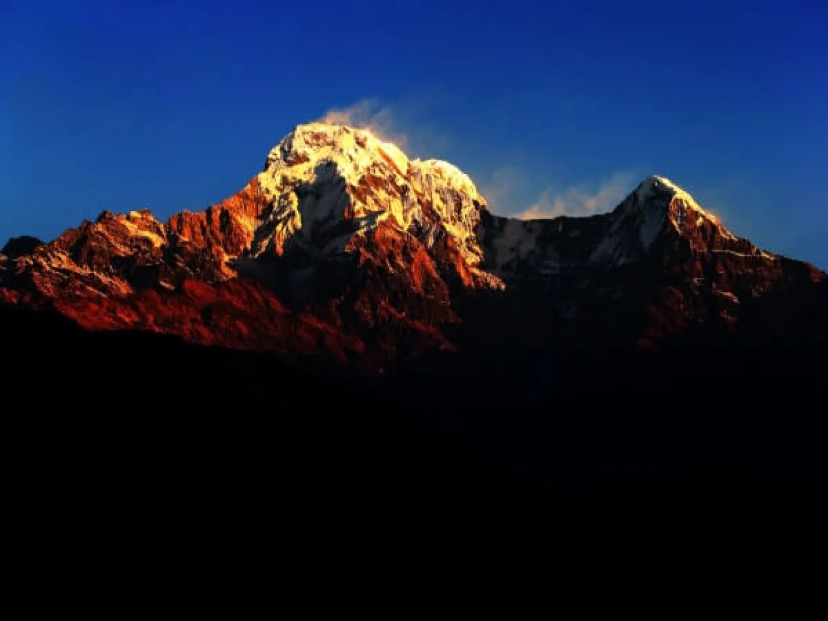Beautiful sunrise over Annapurna Peaks