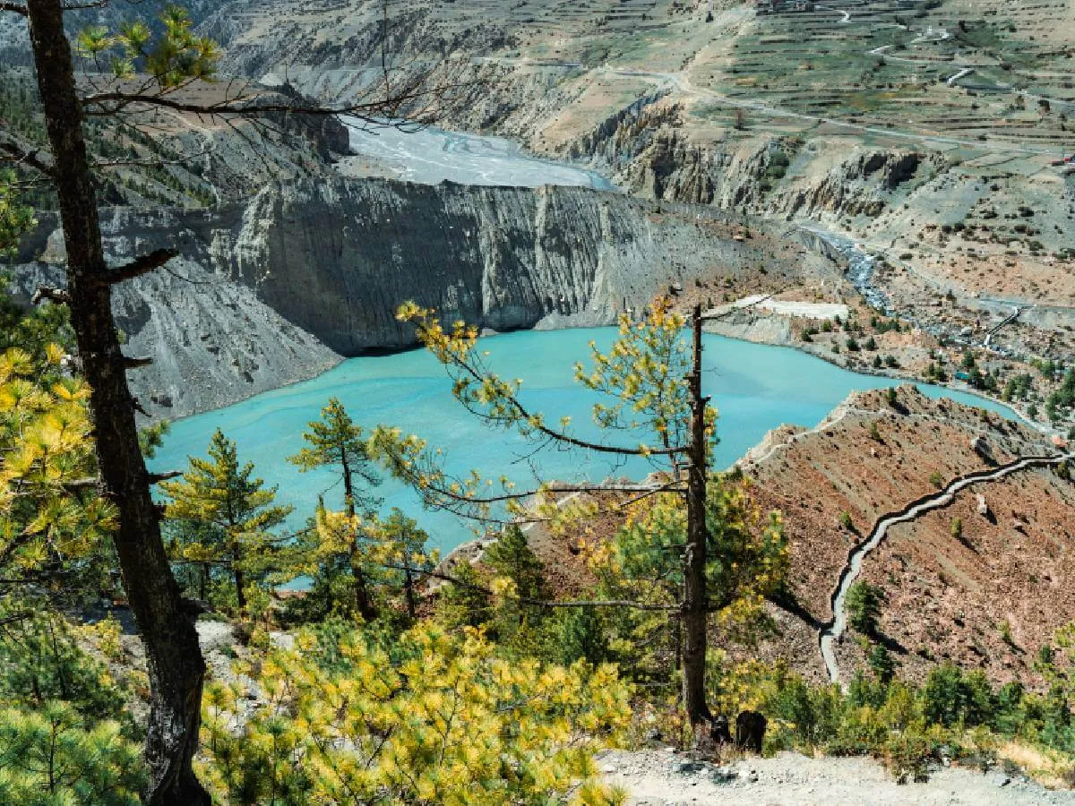 Gangapurna lake on the way to Annapurna Circuit