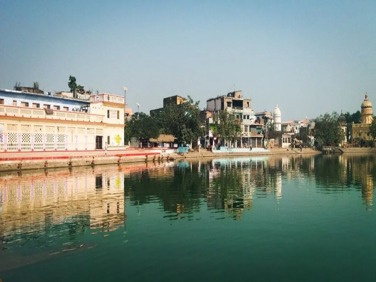 Lake around Janaki mandir