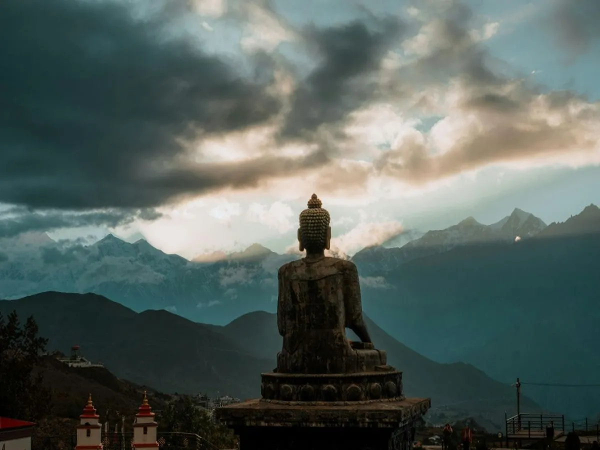 Lord Buddha statue in Muktinath