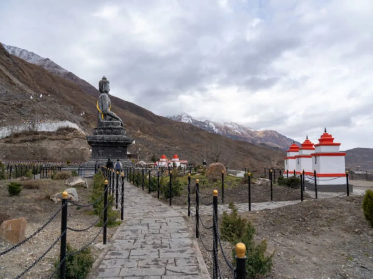 Lord Buddha statue near the Muktinath temple
