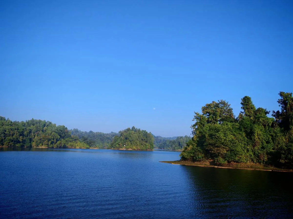 Rupa lake view