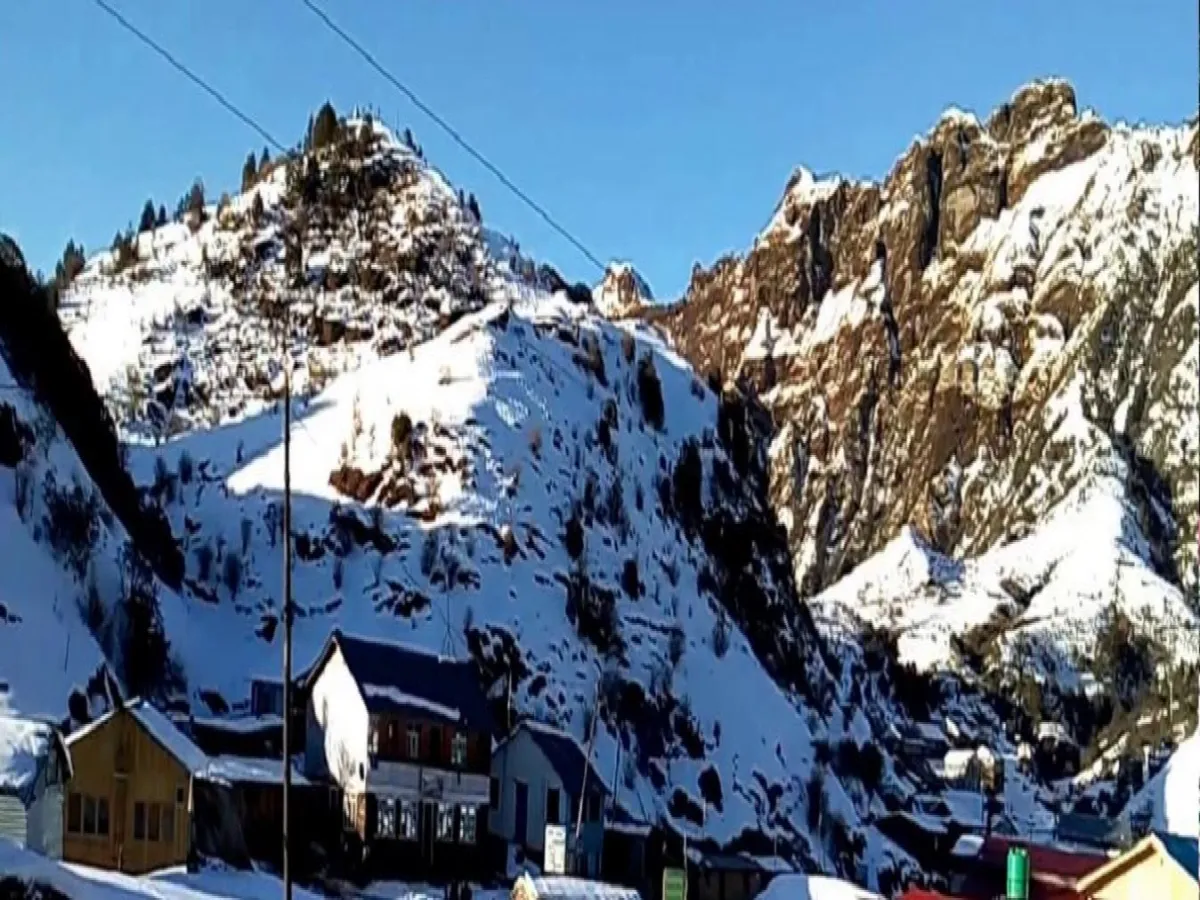 Snow in Kuri village