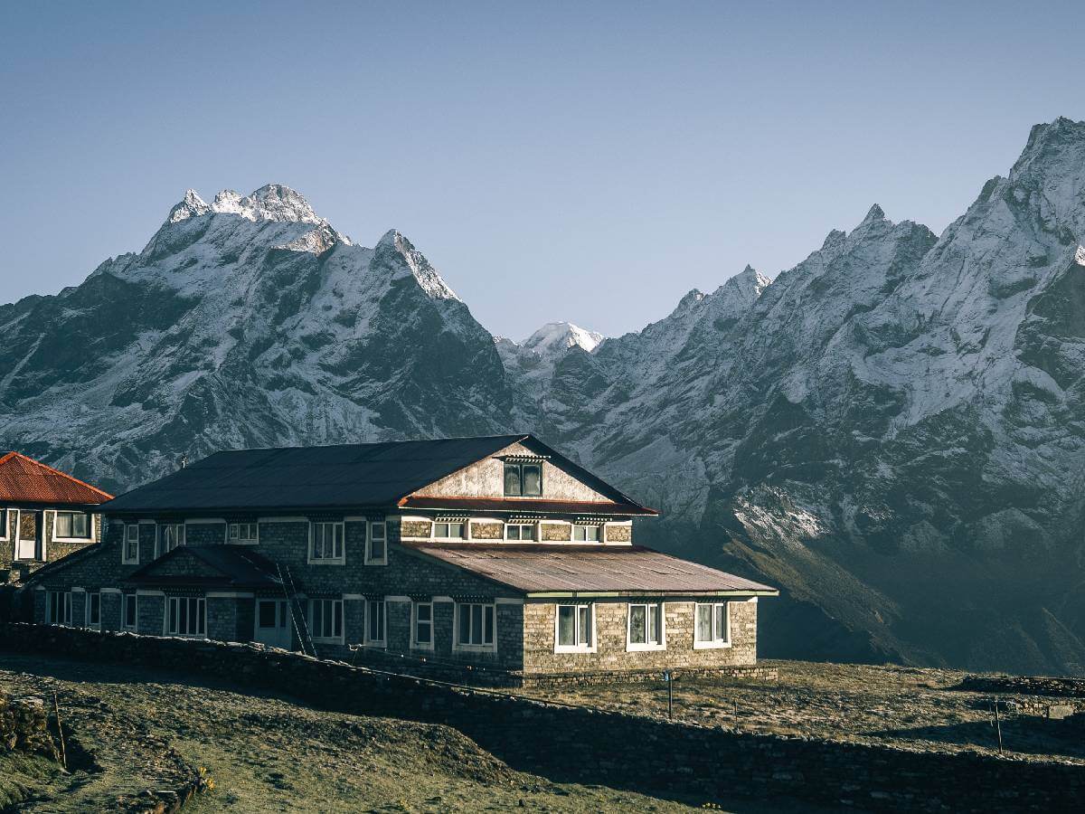 Beautiful tea house in Dingboche