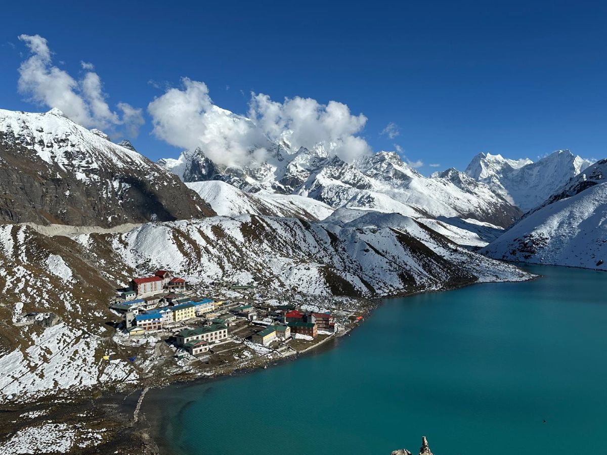 Beautiful views of Gokyo Valley