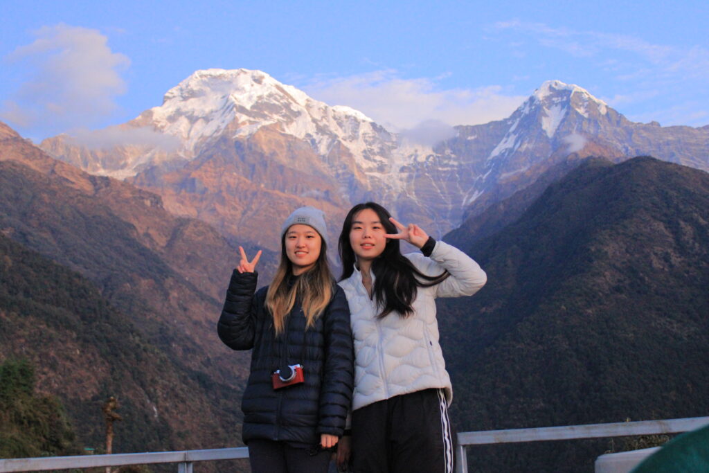 trekkers at Chhomrong
