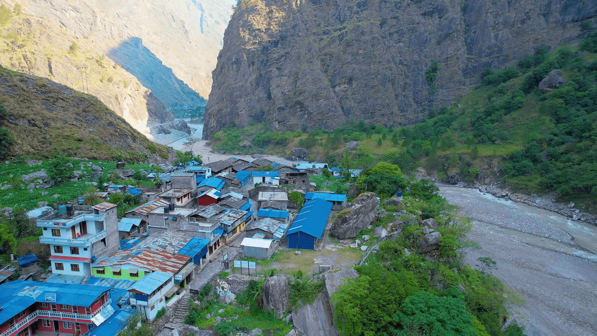 Jagat Village – A charming stone-paved settlement nestled in the heart of the Manaslu region, surrounded by lush hills and terraced fields.
