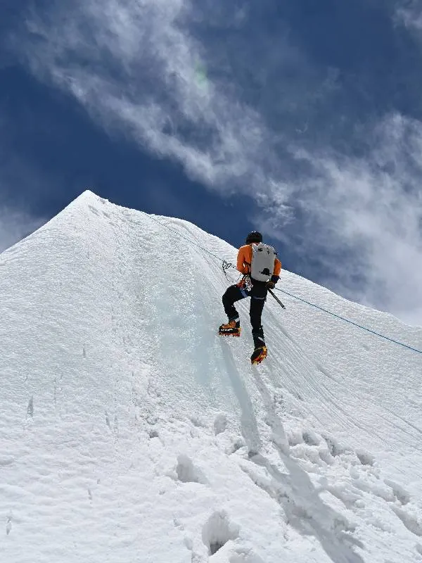 Baruntse expedition in Nepal