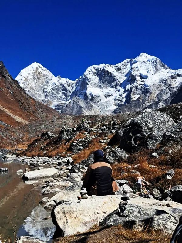 Beautiful views leading to Damodar kunda