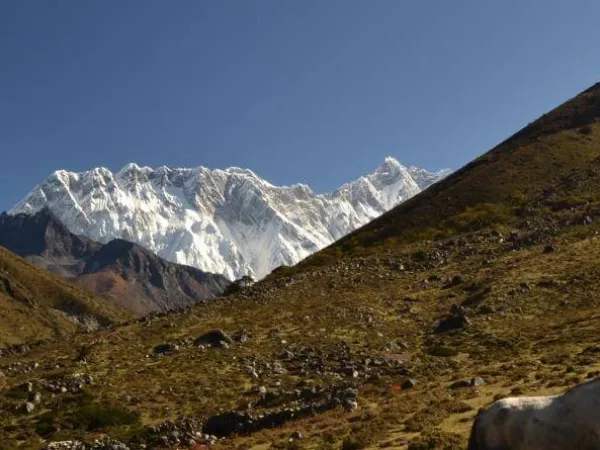 Everest Mountain Trail