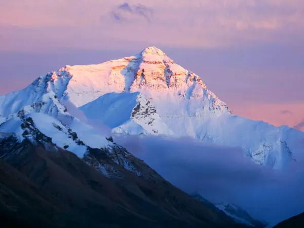 Everest Ranges Seen From The Distance From Lungden