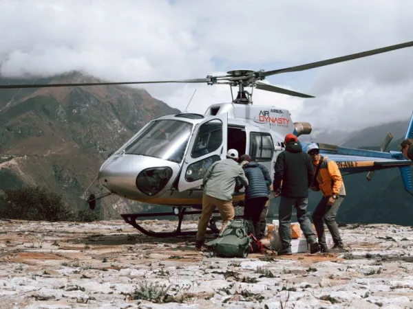 Helicopter Landing At Ebc 2