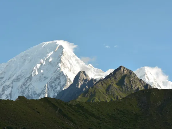 Majestic Mansaslu Ranges 1