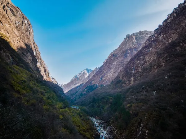Trekking Way To Manaslu 1