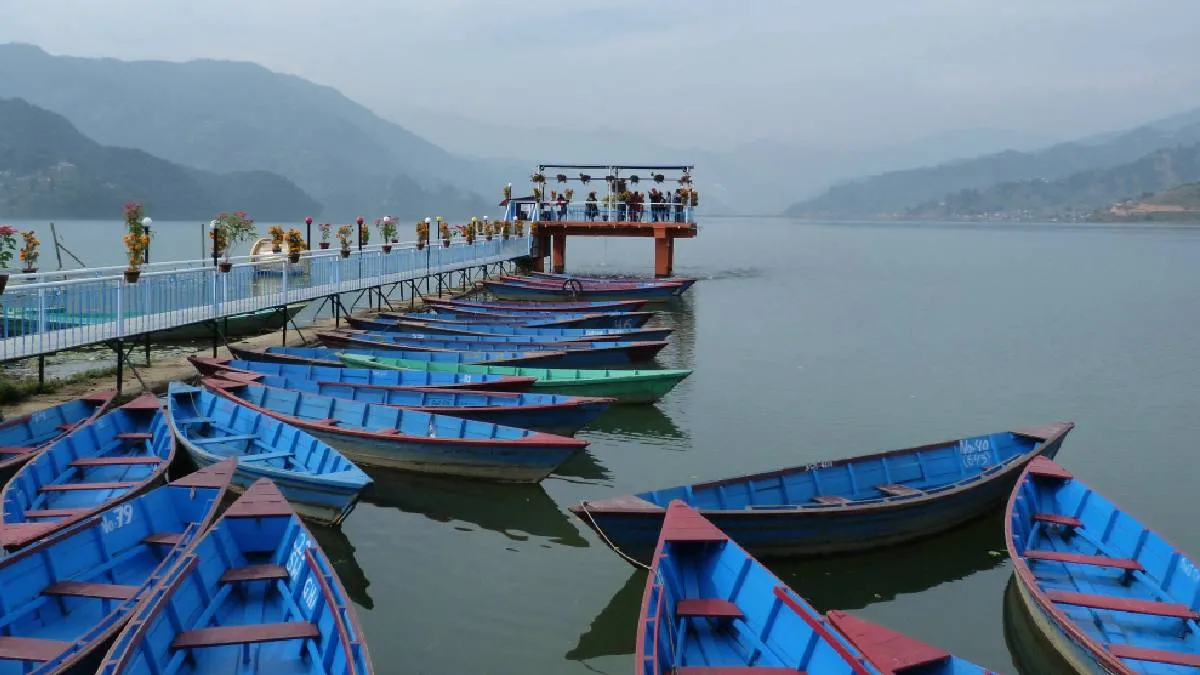 beautiful-pokhara-phewa-lake-1