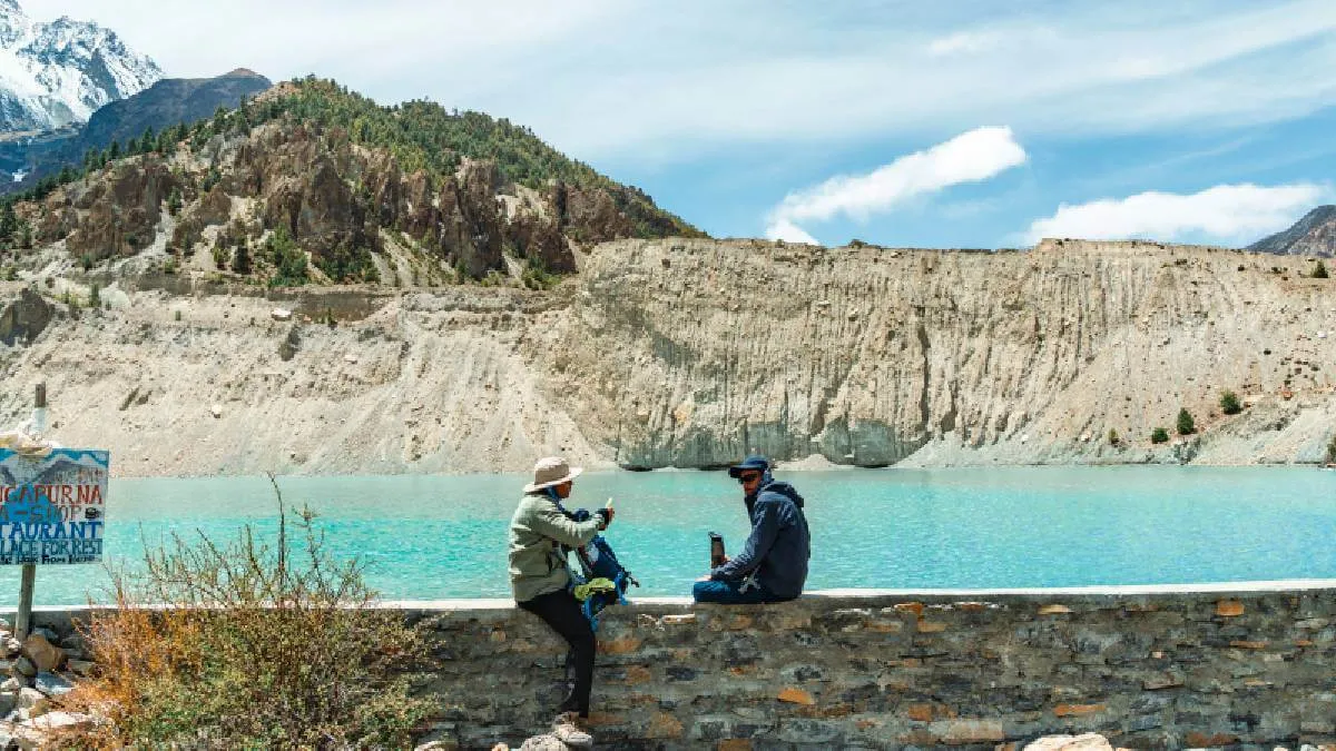 gangapurna-lake-in-manang