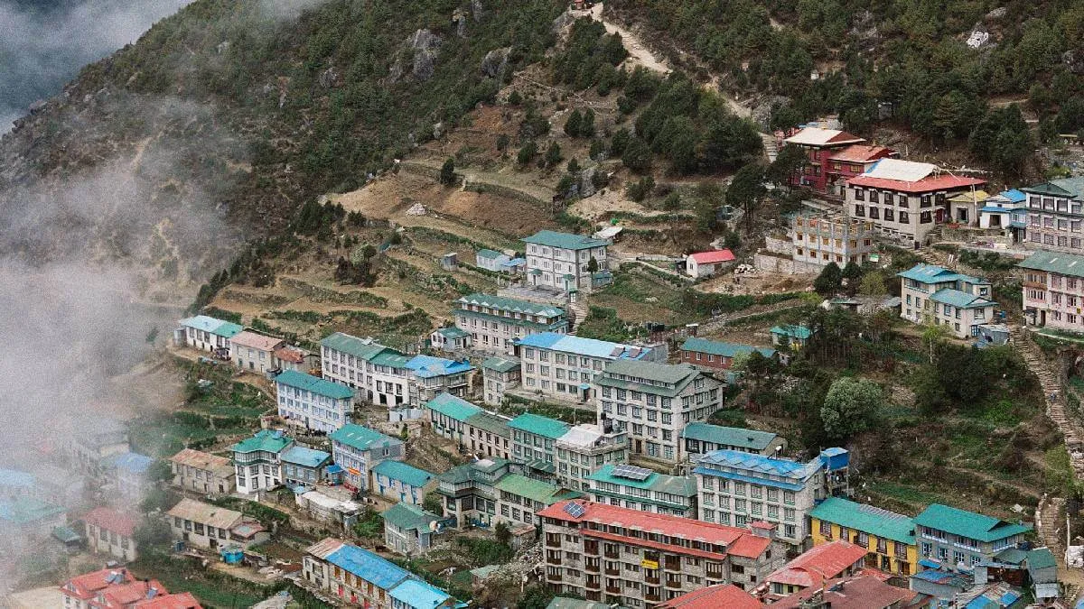 namche-bazaar-seen-from-view-point