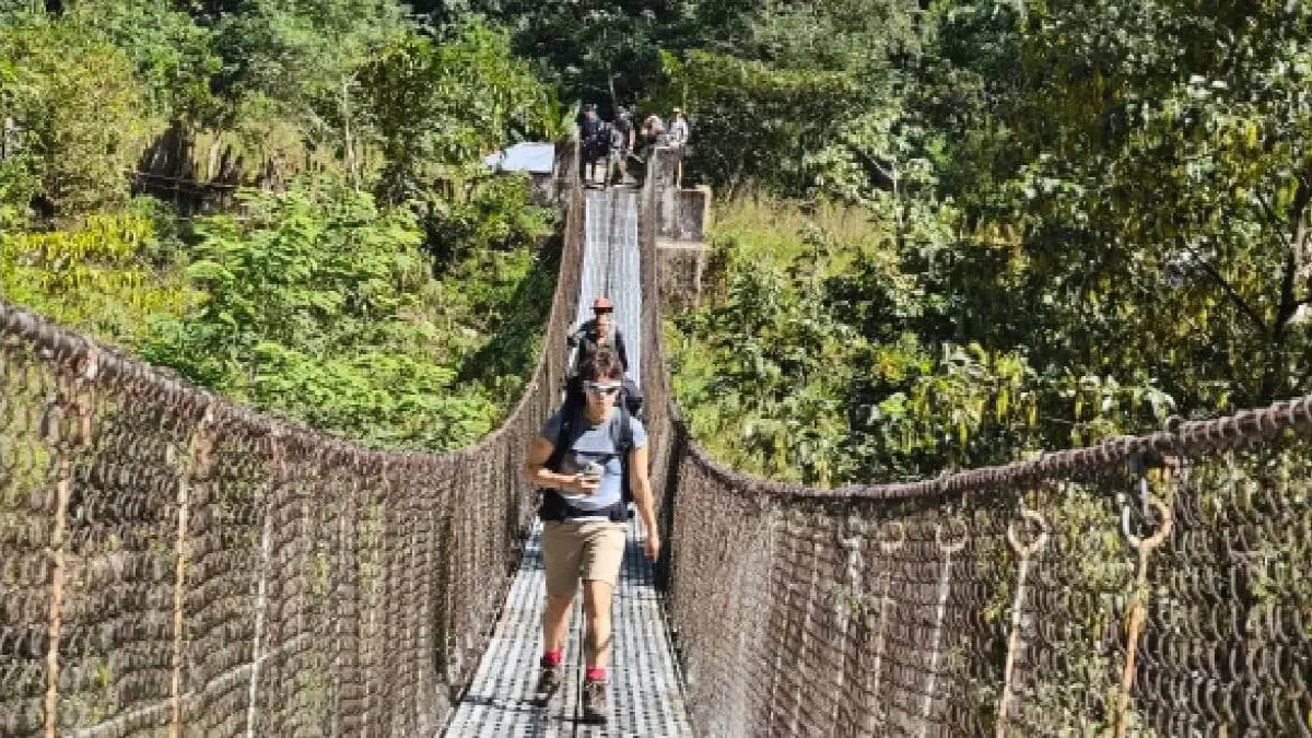 suspension-bridge-at-jagat-gorkha